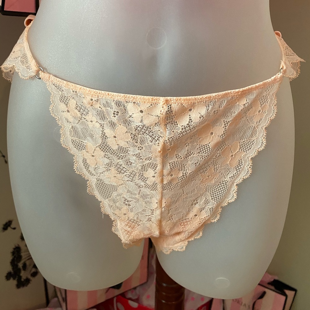 Victoria’s Secret Womens Very Sexy panty XL beige